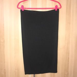 Moda International Midi Skirt size M